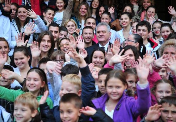 Mađarska 13.11.2012. god - Predsednik Nikolić obišao je srpsku zajednicu u Mađarskoj.